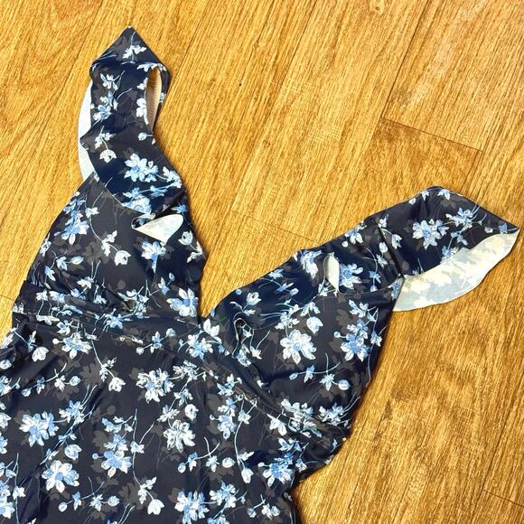 A Pea in the Pod Maternity Blue Floral Ruffle One-Piece Swimsuit Size Small - Picture 1 of 12